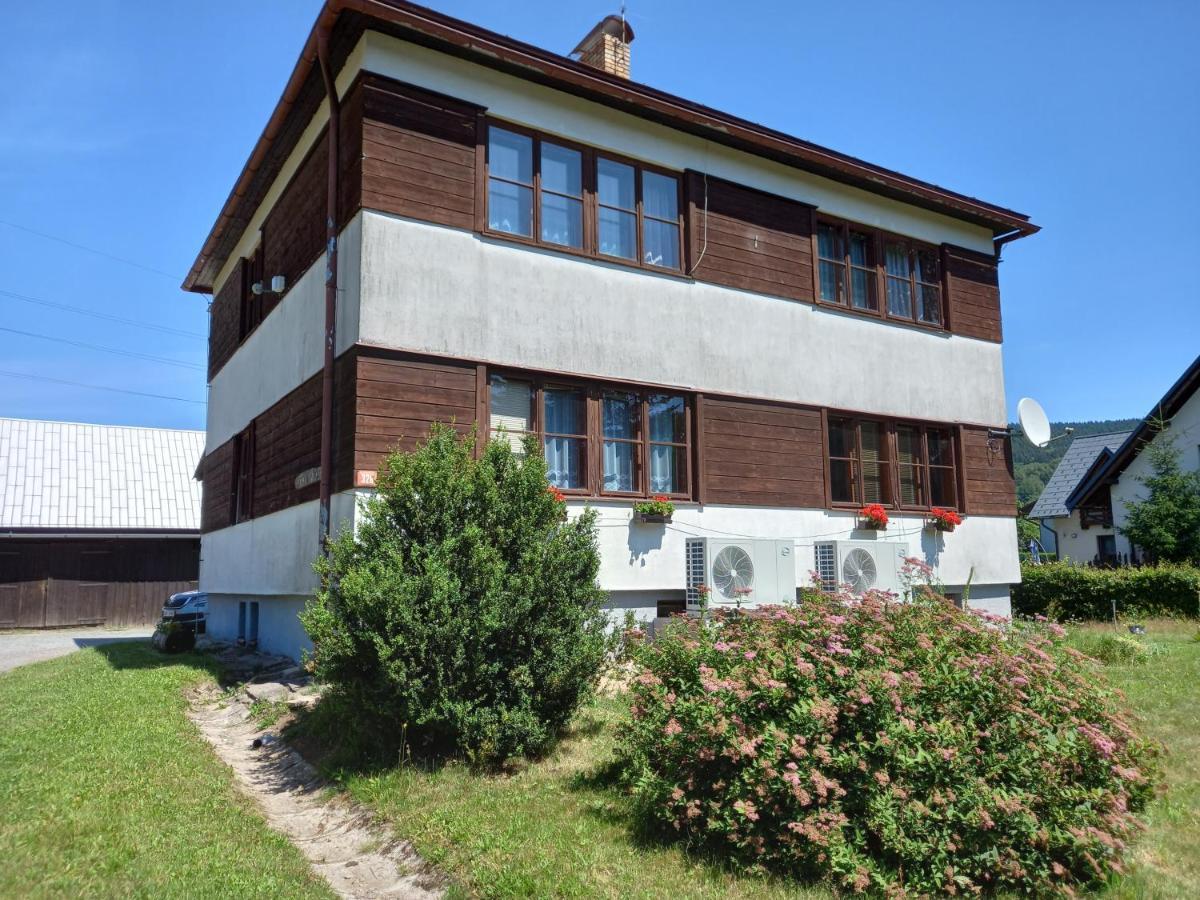 Apartman Na Polesi 데슈트네 프 오를리츠키흐 호라 외부 사진